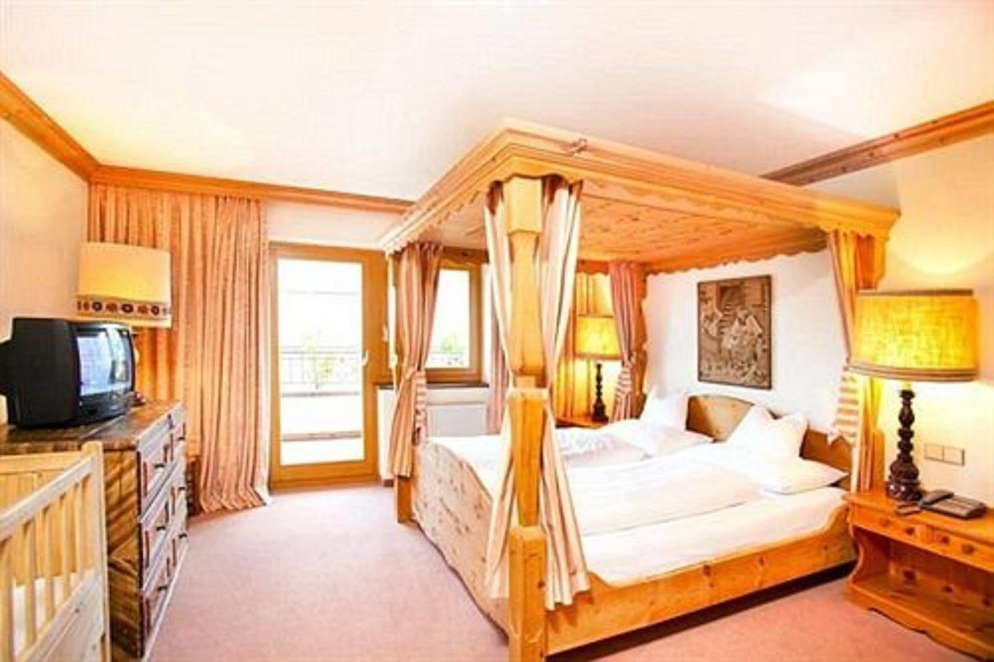 Rasmushof - Hotel Kitzbuehel Eksteriør billede